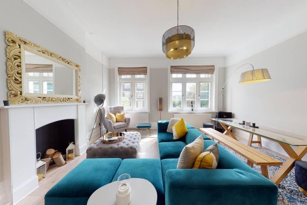 Modern 2 Bed Flat - The Black Dog Pub Apt - 6 Mins From Vauxhall Station Лондон Екстериор снимка
